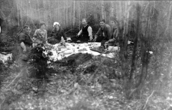 Picnic at Swede Creek, c1910.