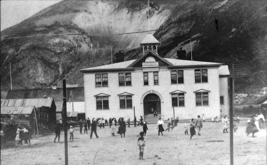 Dawson Public School, c1910.