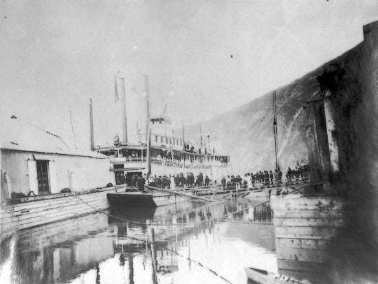 Sternwheeler HAMILTON docked at Dawson waterfront, c1910