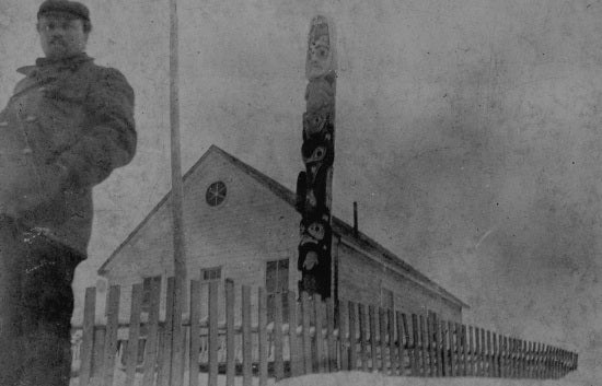 Totem Pole, Fort Wrangell, 1898.