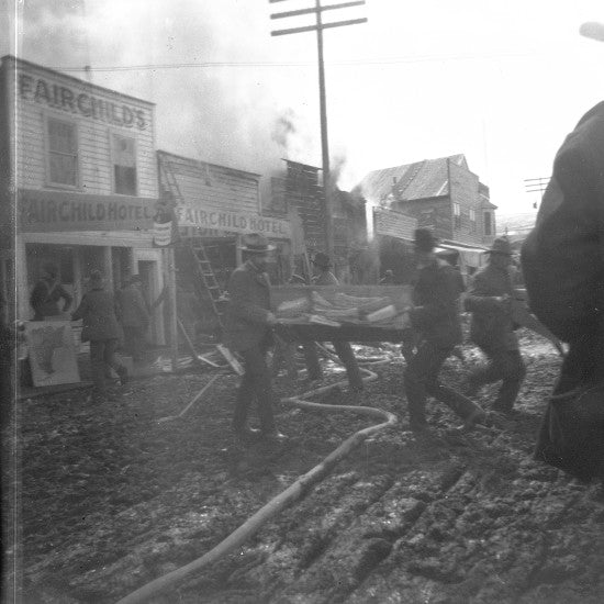 Fire at Fairchild Hotel, c1900