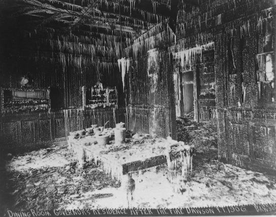 Dining Room Commissioner's Residence after the Fire, 1906.