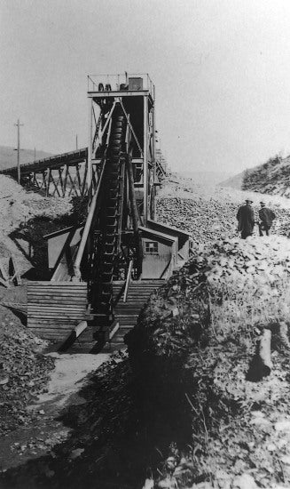 Yukon Gold Company No. 2 Elevator,  58 Below Discovery, Bonanza Creek, 1910.
