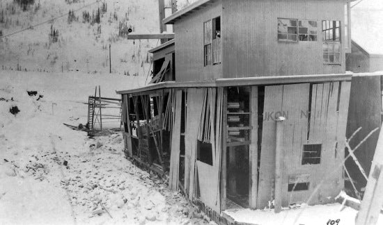 Damaged Yukon Gold Company Dredge No. 1, 1913.