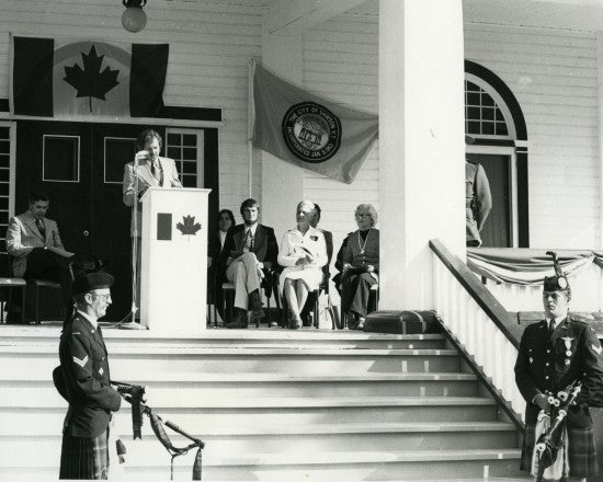 Unveiling of the Ogilvie and Tyrrell Plaques, Commissioner's Residence, 1975.