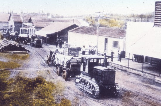 Tractors in Mayo, c1910.