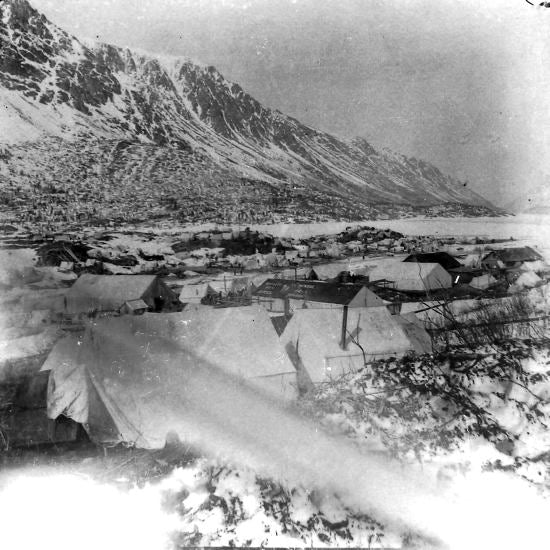 Lake Bennett, 1898.