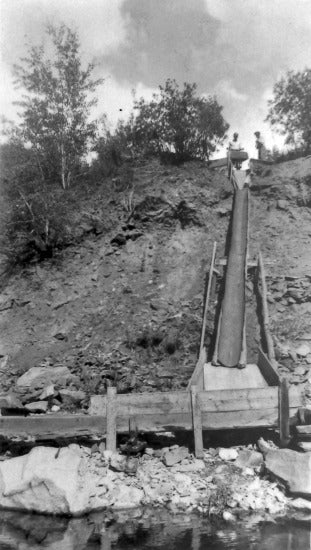 Sluicing at 31 Bonanza Creek, c1930.