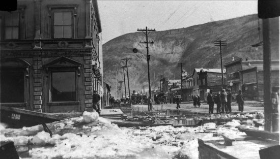 Front Street, May 1925.