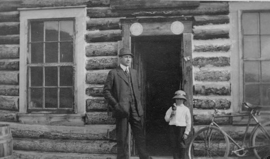 Bill Schink and Mr. Ekhardt at the Klondike Brewery, c1920.