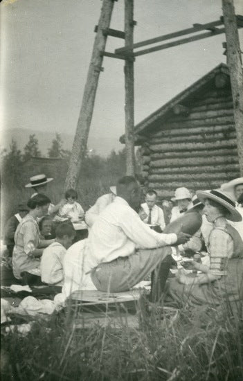 Masonic Picnic to Fort Reliance July 1, 1913.