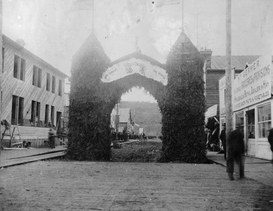 Arch Built for the Visit of Lord and Lady Minto, August, 1900.