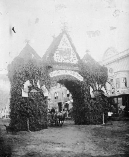 Arch Built for the Visit of Lord and Lady Minto, August, 1900.