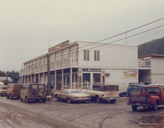 Gold City Motor Inn, c1975.